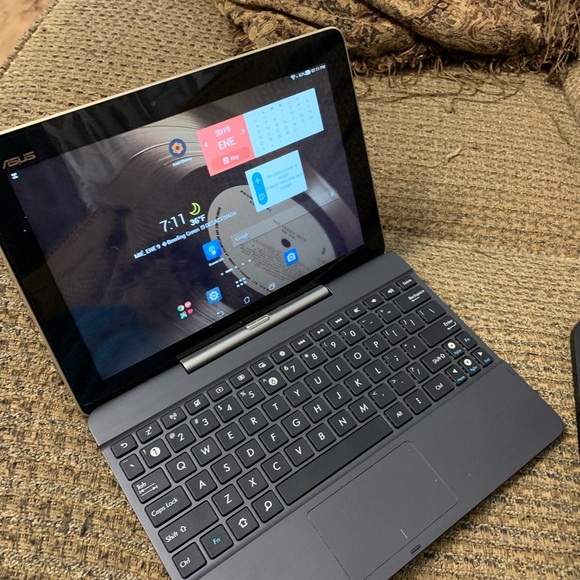 Mini computer - Picture 2 of 3